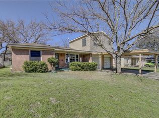 512 Kimbrough St, White Settlement, TX 76108
