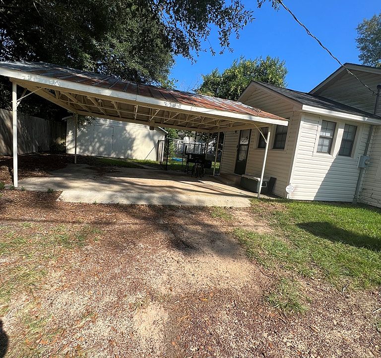 205 W 2nd St, Ocilla, GA 31774 MLS 134918 Zillow