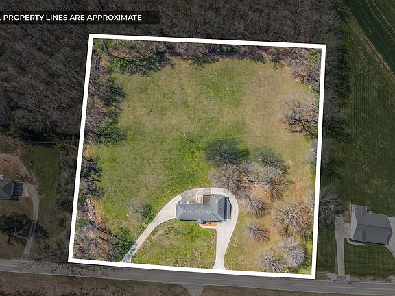 5th image of 1718 Seven Mile Ferry Rd