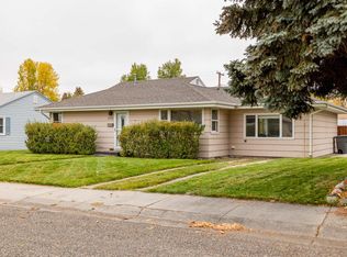 2026 Shoshoni Trail N, Cody, WY 82414