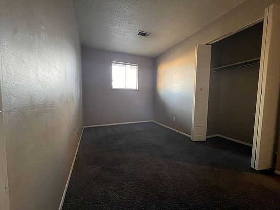 3rd image of 3023 N Michigan Ave #1