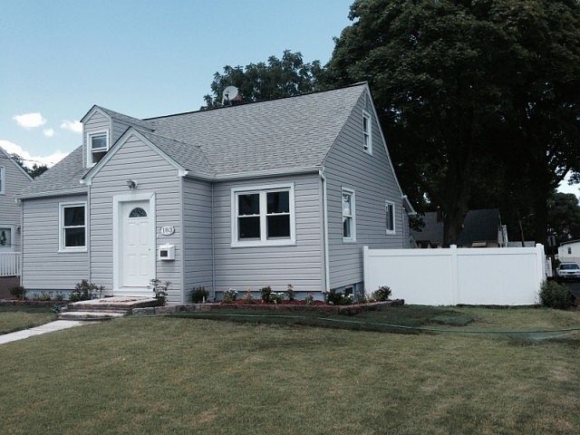 2nd image of 183 Fitzpatrick St