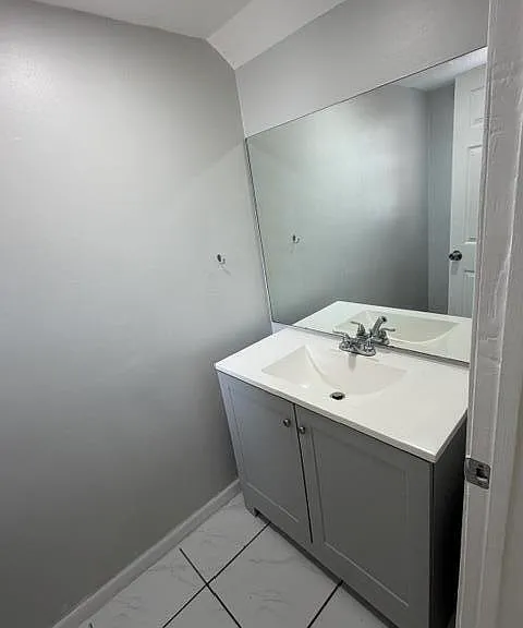 11449 NW 35th St — Photo 28