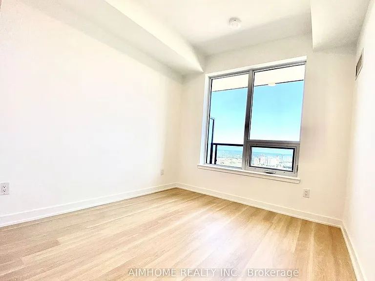 5105 Hurontario St #2003 — Photo 5