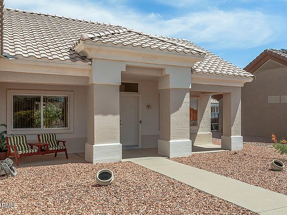 3rd image of 15618 W HERITAGE Drive