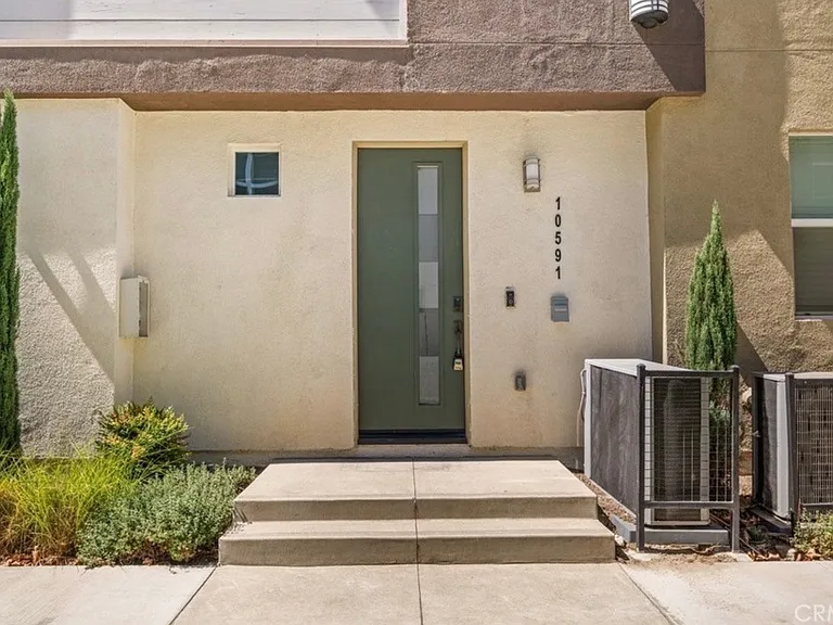 10591 Huxley Dr — Photo 15