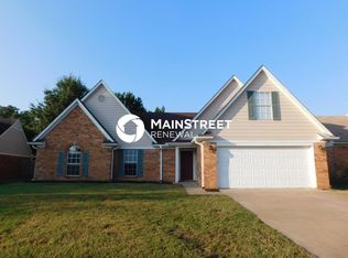 1681 Mary Payton Dr, Southaven, MS 38671