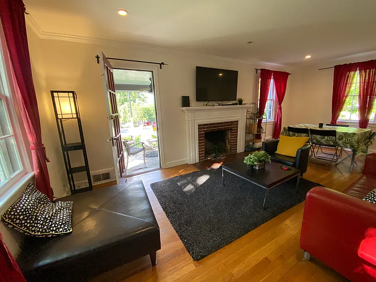 4427 Nebraska Ave NW — Photo 51