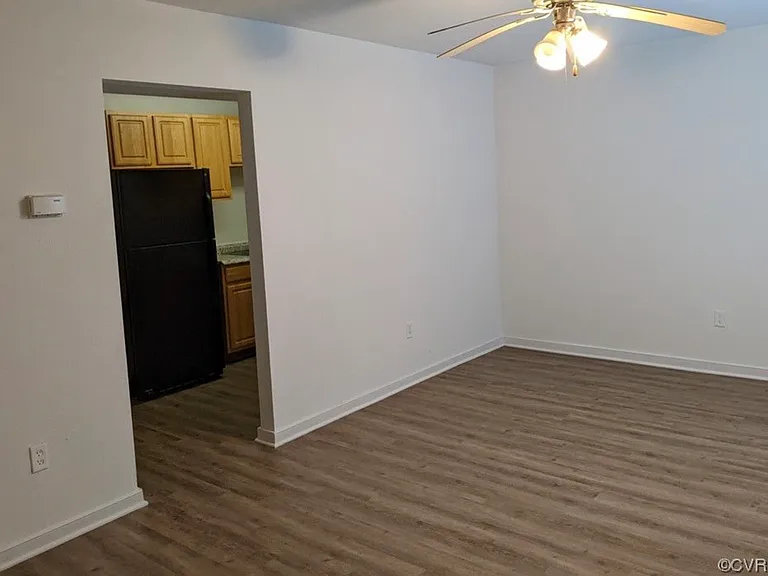 3530 E Richmond Rd #17 — Photo 2