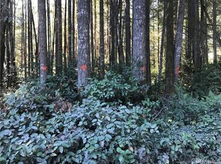 8 Webb Rd SW, Lakebay, WA 98349