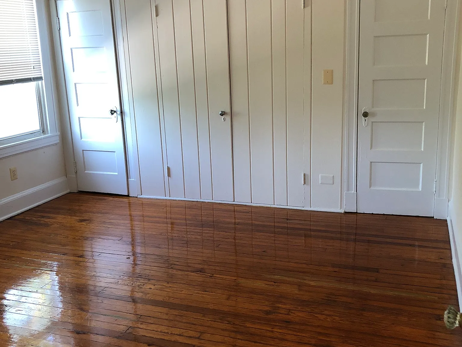 1 bed, $1,050 — Photo 2