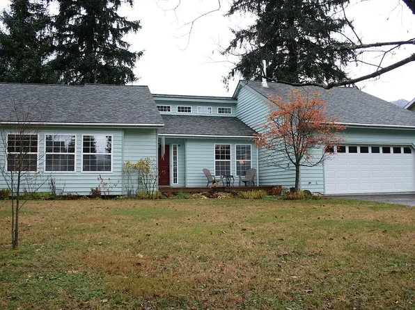 8576 Duran St, Juneau, AK 99801