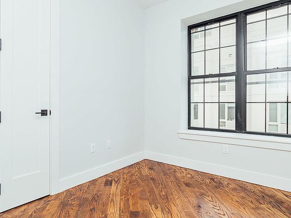 5th image of 35 Claver Pl #2H