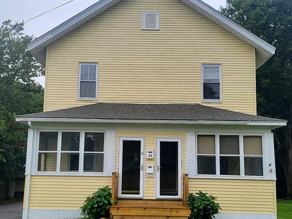 15 Mill St #B