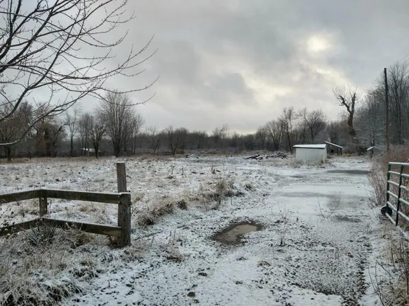 30 S 16th St, Otsego, MI 49078