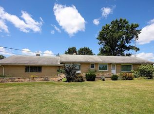22476 Buck Rd, Alliance, OH 44601