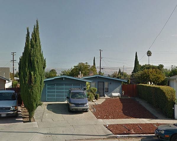 1st image of 1881 La Porte Ave