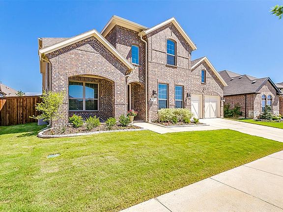 2nd image of 3007 Carrington Dr