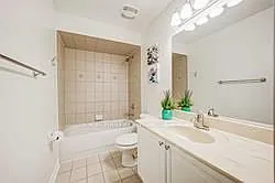 166 Bur Oak Ave — Photo 19