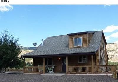 2 covered deck areas