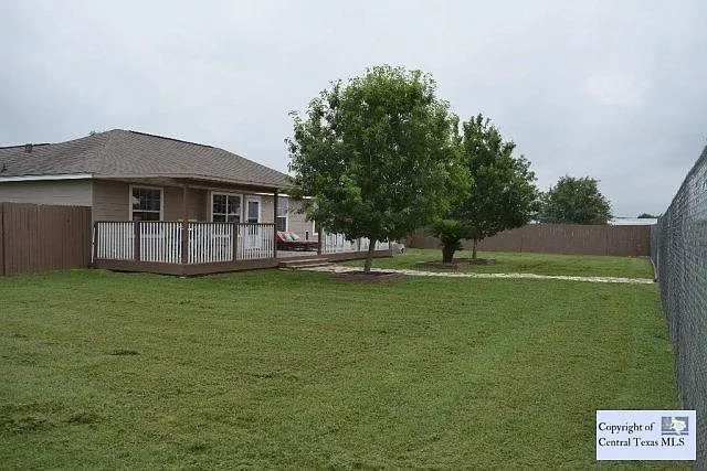 484 Cordova Loop