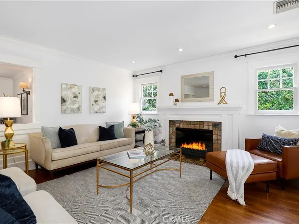 802 S Arroyo Blvd, Pasadena, CA 91105