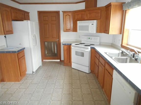 5th image of 187 Pegasus Dr NW