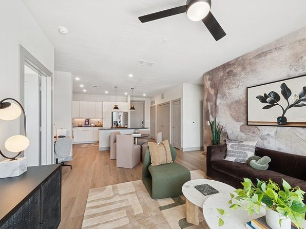 1520 Oliver St #1316