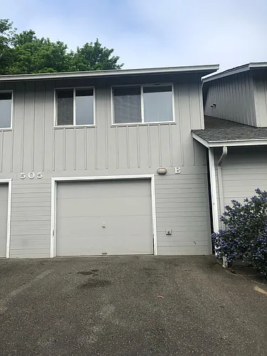 505 S Summit Ave #B Photo 1