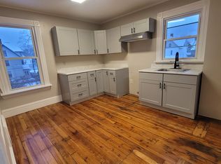 323 Saint James Ave APT 1, Springfield, MA 01109