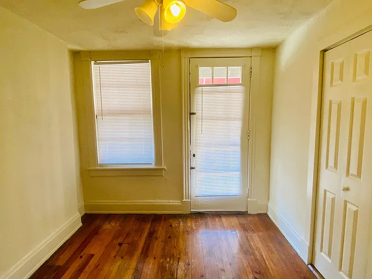 3322 Ellwood Ave.* — Photo 23