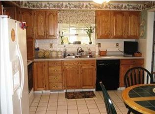 100 Bryan Dr, Greensburg, PA