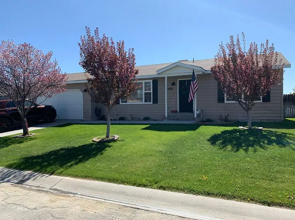 2480 Opal Dr, Ely, NV 89301