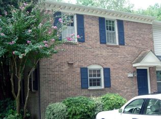 124 Charlestowne Cir, Winston Salem, NC 27103
