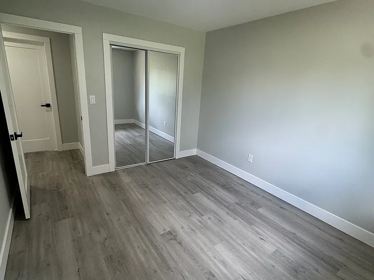2158 Elmcrest Rd — Photo 10