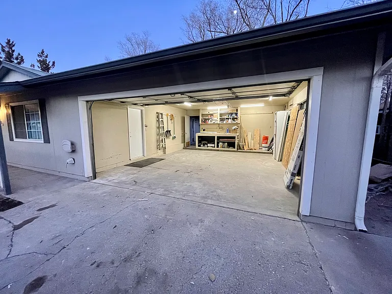 5982 N Mountaineer Rd — Photo 30
