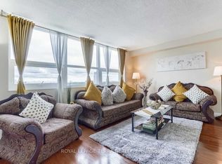 4 Lisa St #1207, Brampton, ON L6T4B6