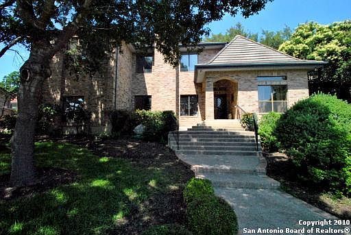 1st image of 13634 Bluff Circle