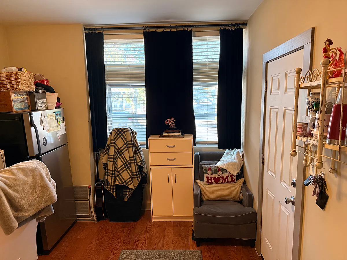Building Photo - 1808 Fairmount Ave #1F