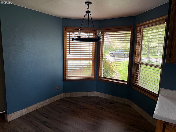 4th image of 2208 SW Indian Mary Ct