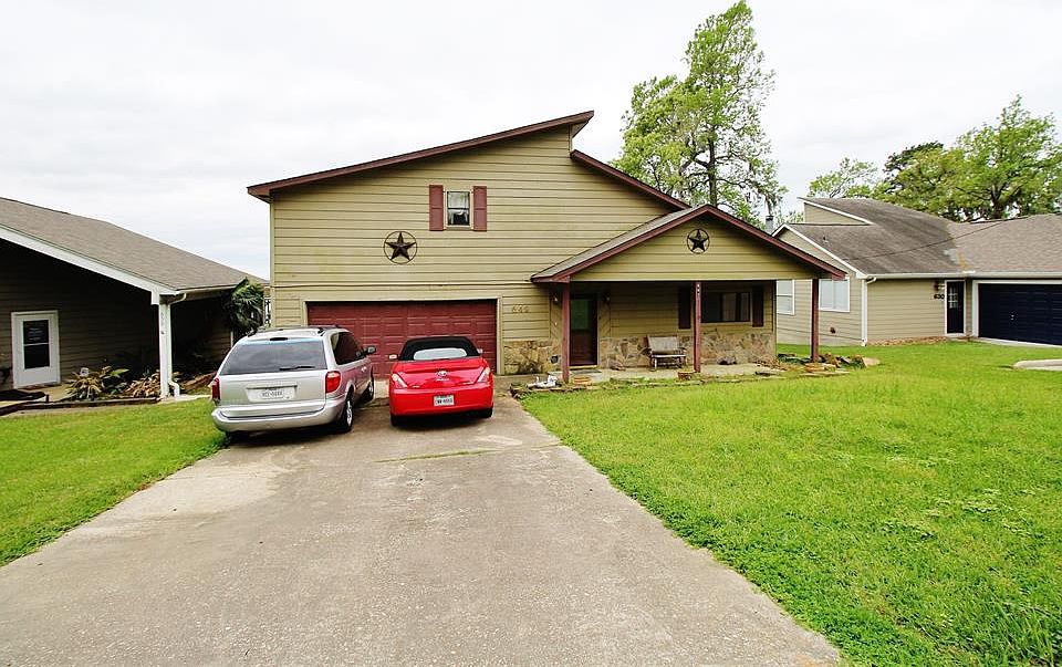 1st image of 642 W Cattle Dr