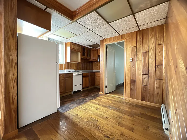 610 Cooper Pl #10 — Photo 6