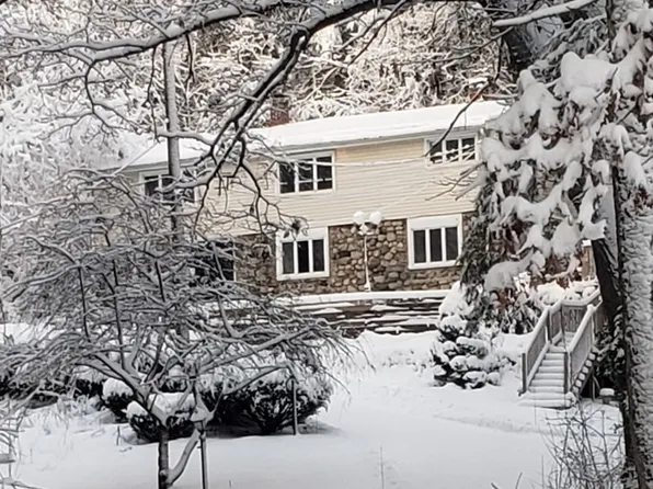 65 Shawsheen Rd, Billerica, MA 01821