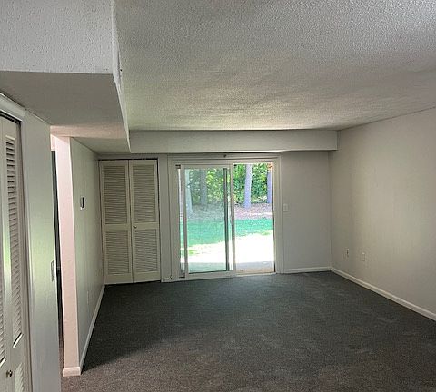 4th image of 707 Twin Circle Dr #707