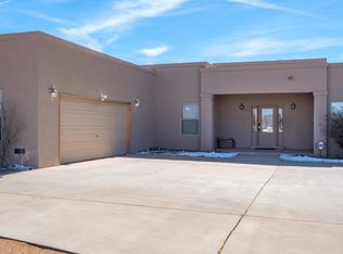 2504 Flagstone Rd NE, Rio Rancho, NM 87124