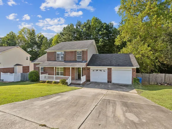 408 Chester Lake Pl, Fayetteville, NC 28301