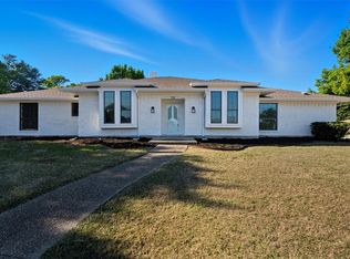 501 Candlewood Ln, Garland, TX 75041