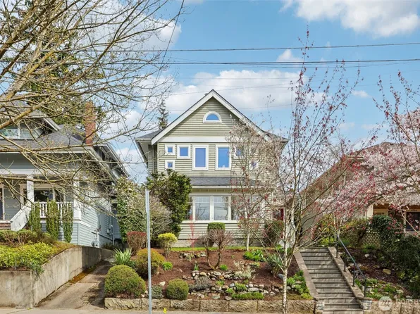 4726 Thackeray Place NE, Seattle, WA 98105