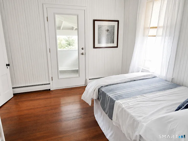 48 Beach Ave — Photo 13
