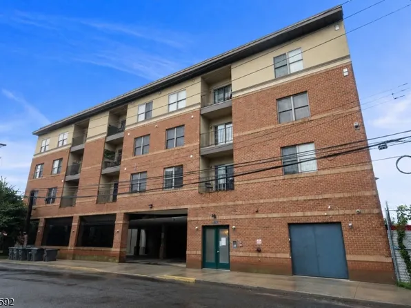15-19 Tichenor Ln BLDG 15-19 #403, Newark City, NJ 07114